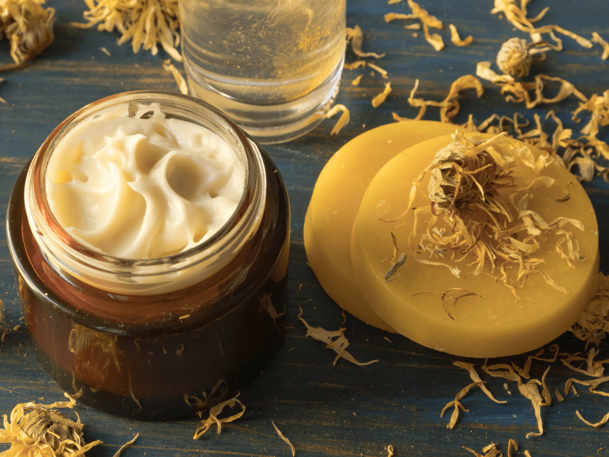 Comment faire un Baume cicatrisant à la cire d’abeille&nbsp;?